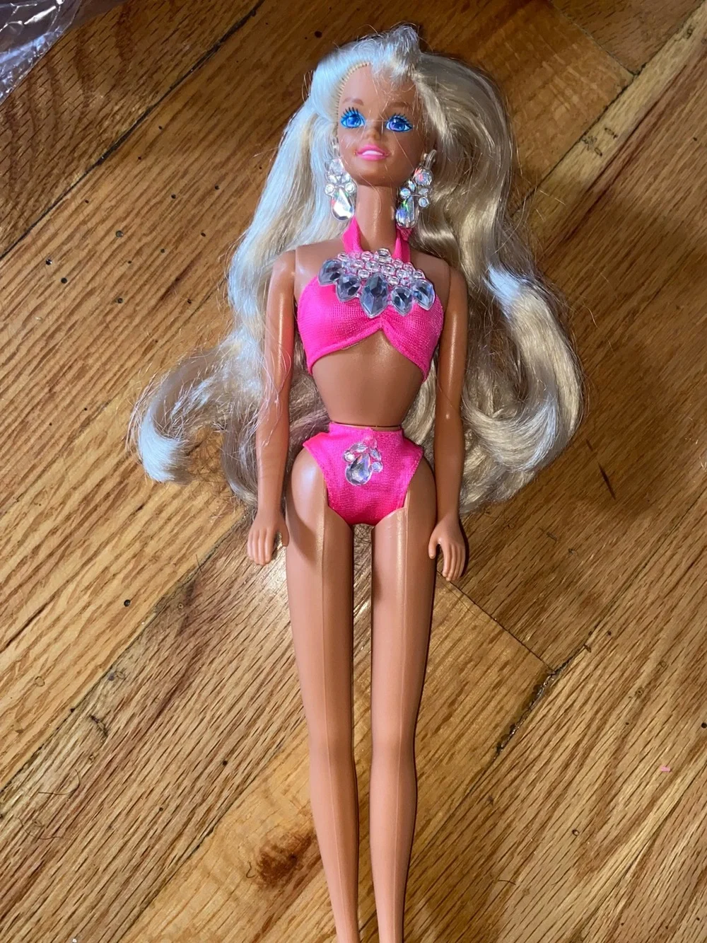 Sun jewel Dolls in Pink and Yellow Swim Sets new only taken out for display